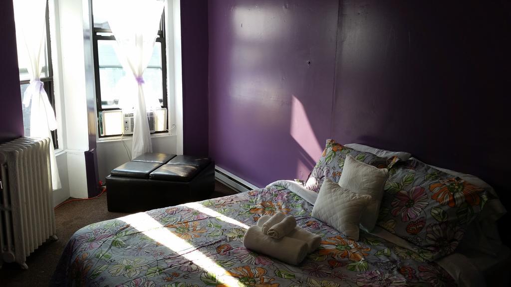 Oyo Bed And Breakfast New York Oda fotoğraf