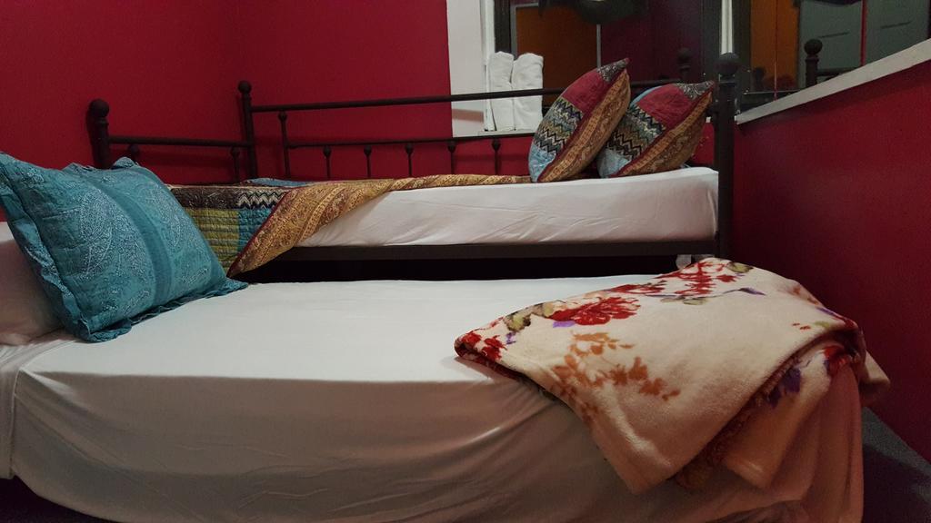 Oyo Bed And Breakfast New York Oda fotoğraf